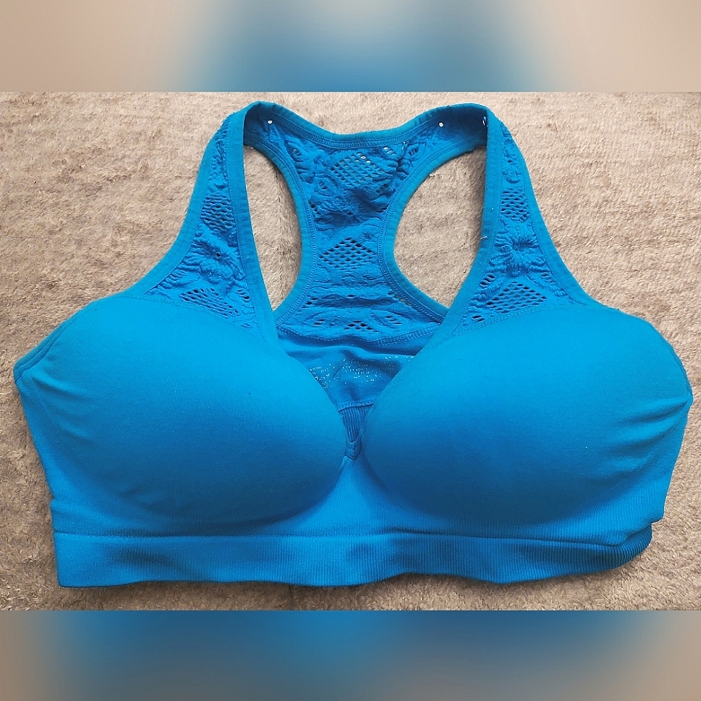 Victoria's secret pink sports bra